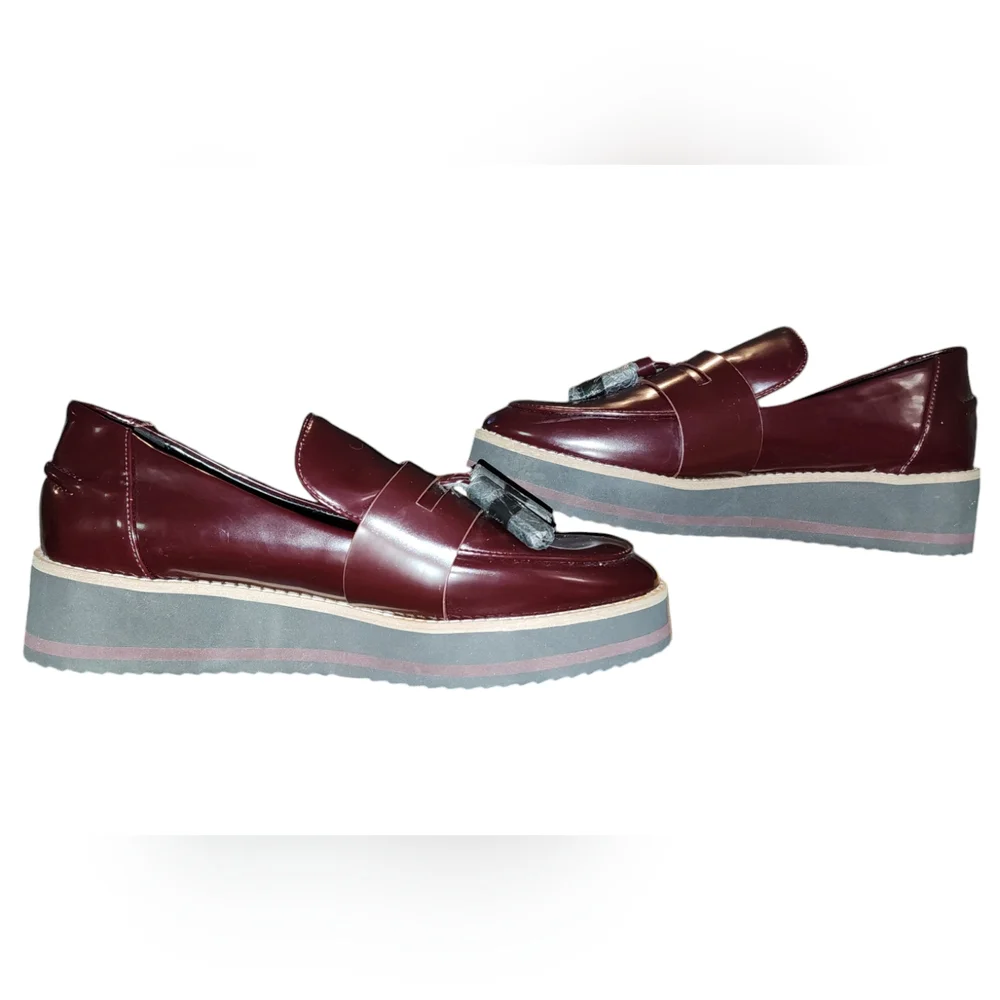 Zara NWOT Women's Burgandy platforms Size 7.5/8